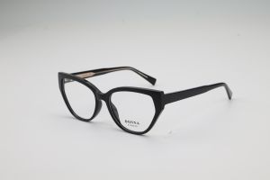 Donna 3208, C1