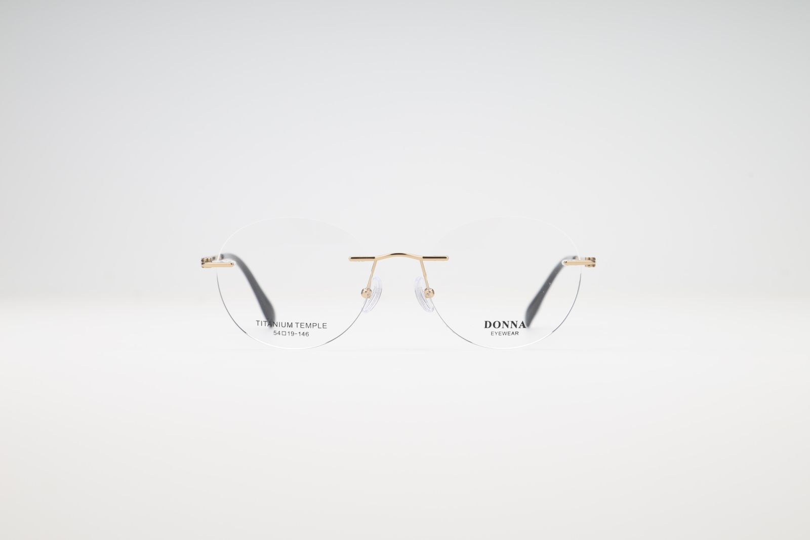 Donna 7008, C1