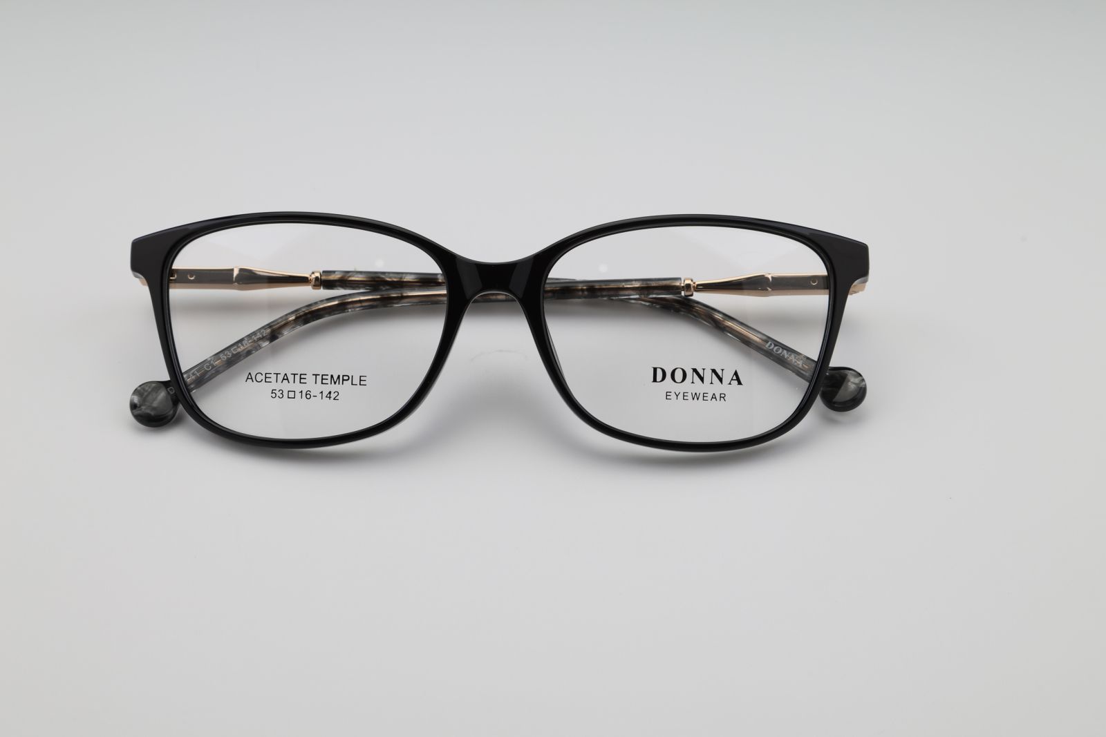 Donna 3141, C1