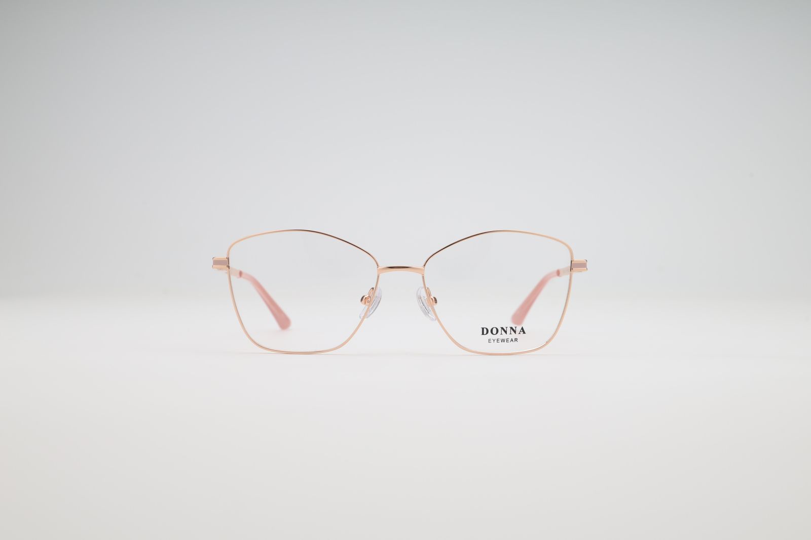 Donna 3174, C2
