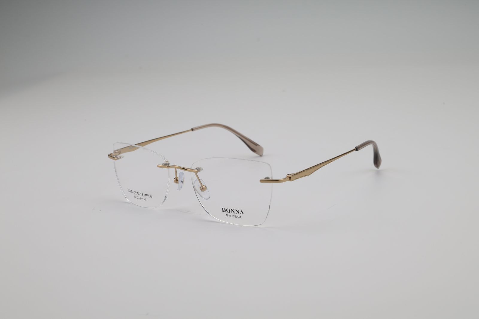 Donna 7009, C1