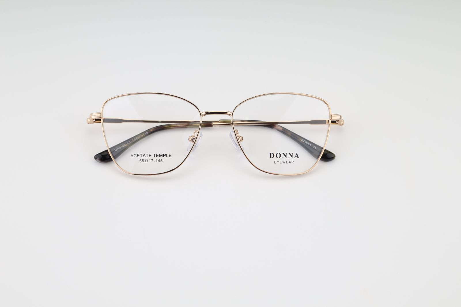 Donna 3163, C1