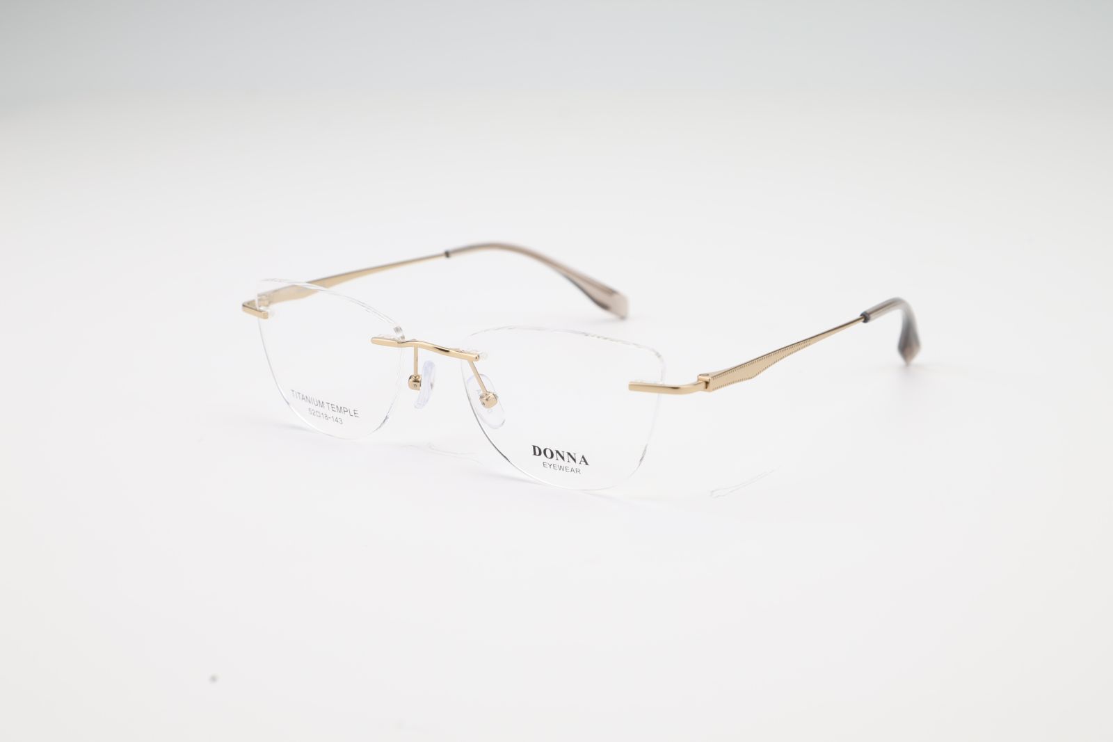 Donna 7010, C1