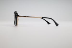 Donna 3204, C1