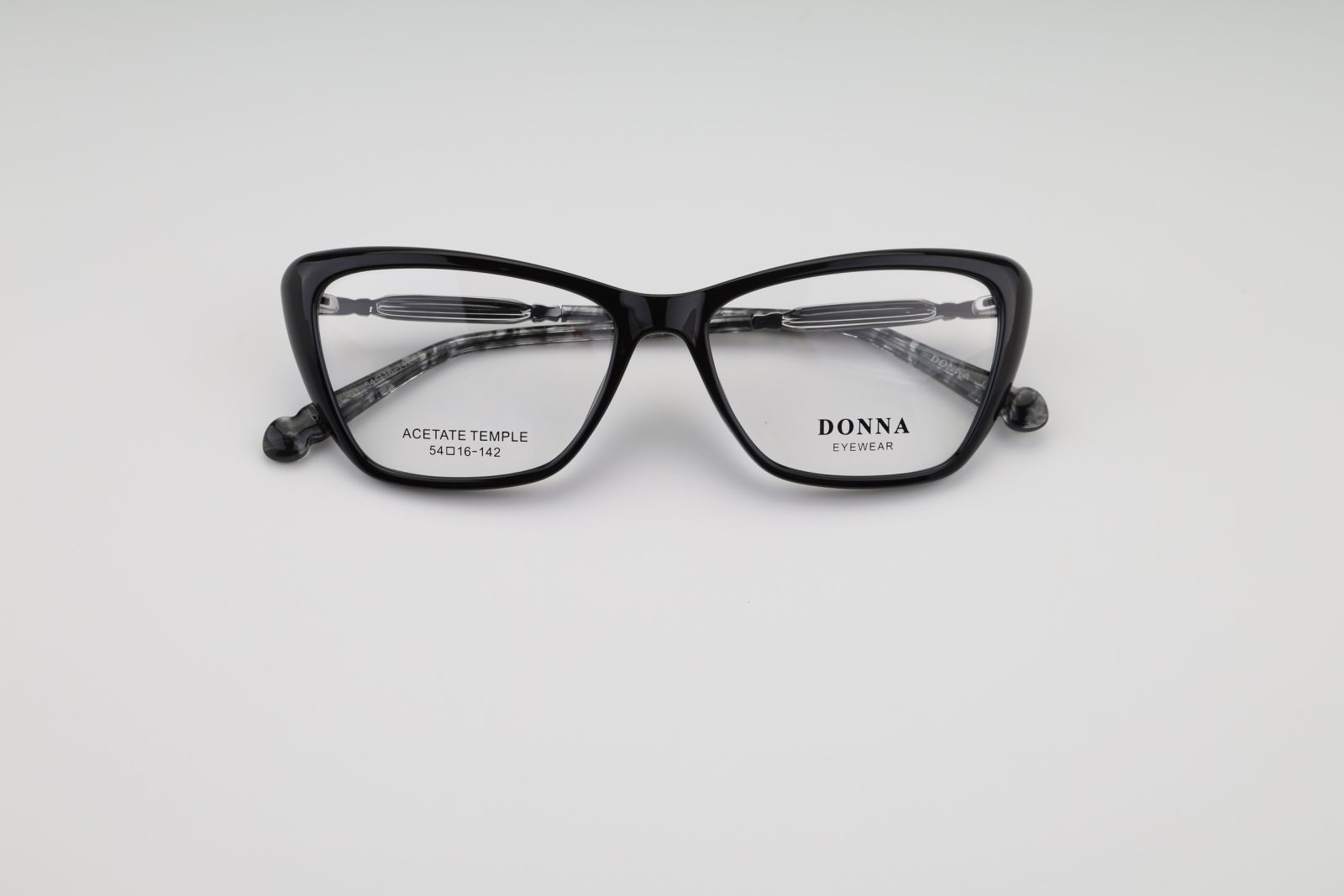 Donna 3133, C1