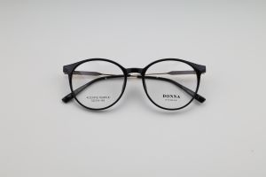 Donna 3207, C1