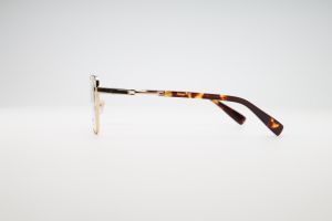 Donna 3192, C1