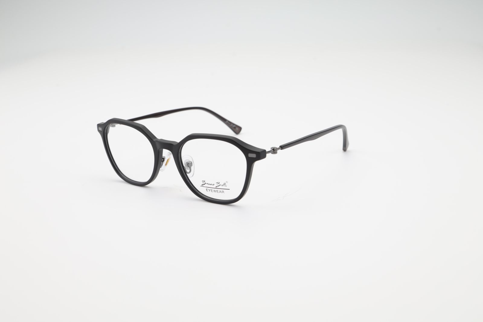 Bruno Botti 3148, C1